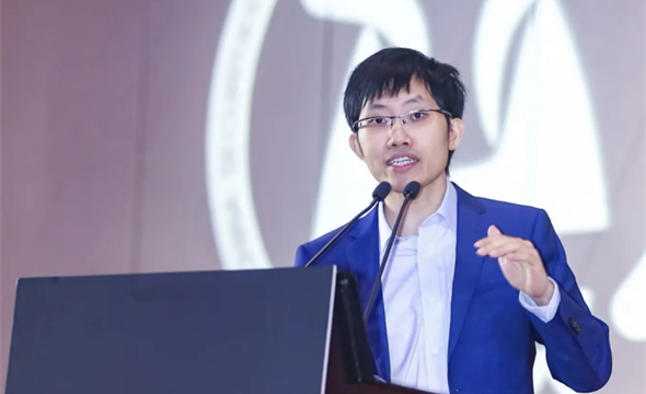 估值破万亿，1845亿梁文锋和他的DeepSeek近况如何？